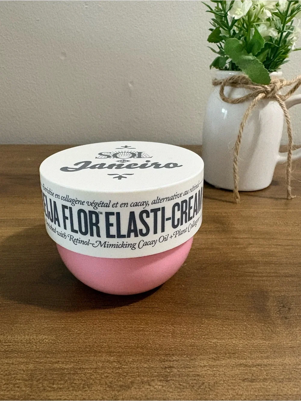 Sol de Janeiro Bundle of 2 Beija Flor Elasti-Cream 5oz and Elasti Body Wash 3oz